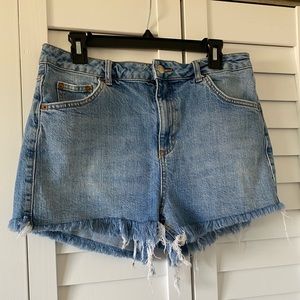 Topshop mom Jean. High waisted